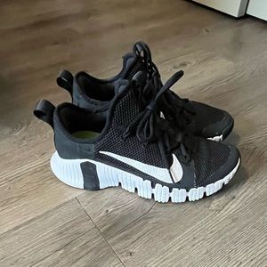 Nike “Free” Metcon 3